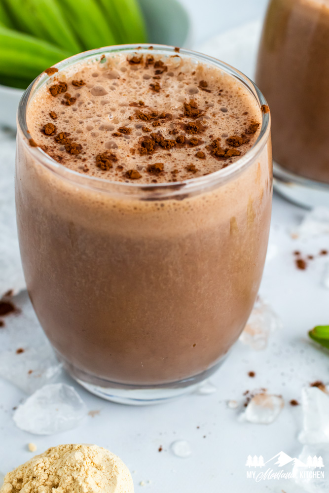 3 Keto Shake Recipes – Chocolate, Peanut Butter & Strawberry