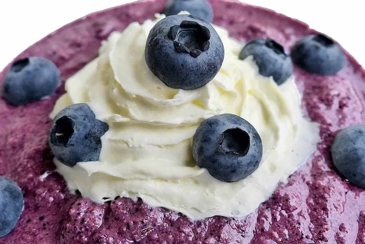 Delicious and Nutritious Frozen Blueberry Recipes for a Healthier You: Transforming Ordinary Ingredients into Extraordinary Meals 