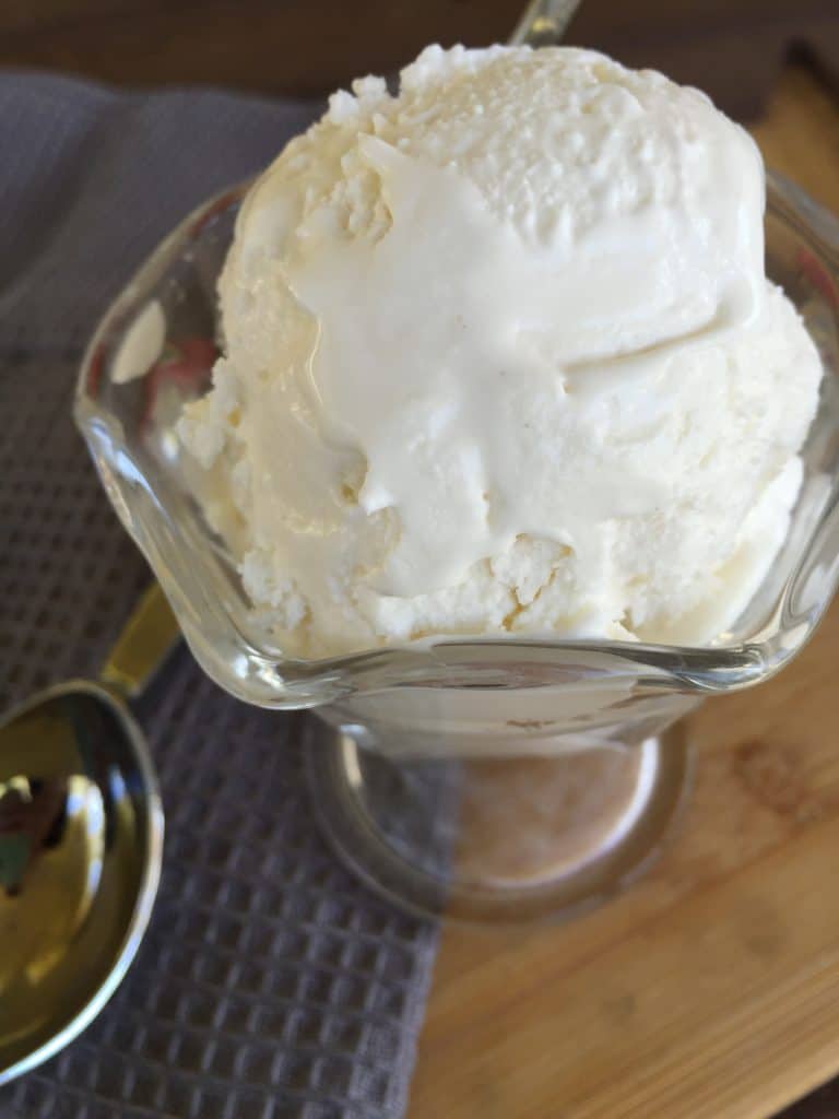 Low Carb, Sugar Free Vanilla Ice Cream {THM-S, Low Carb, Gluten Free, Sugar Free, Grain Free}