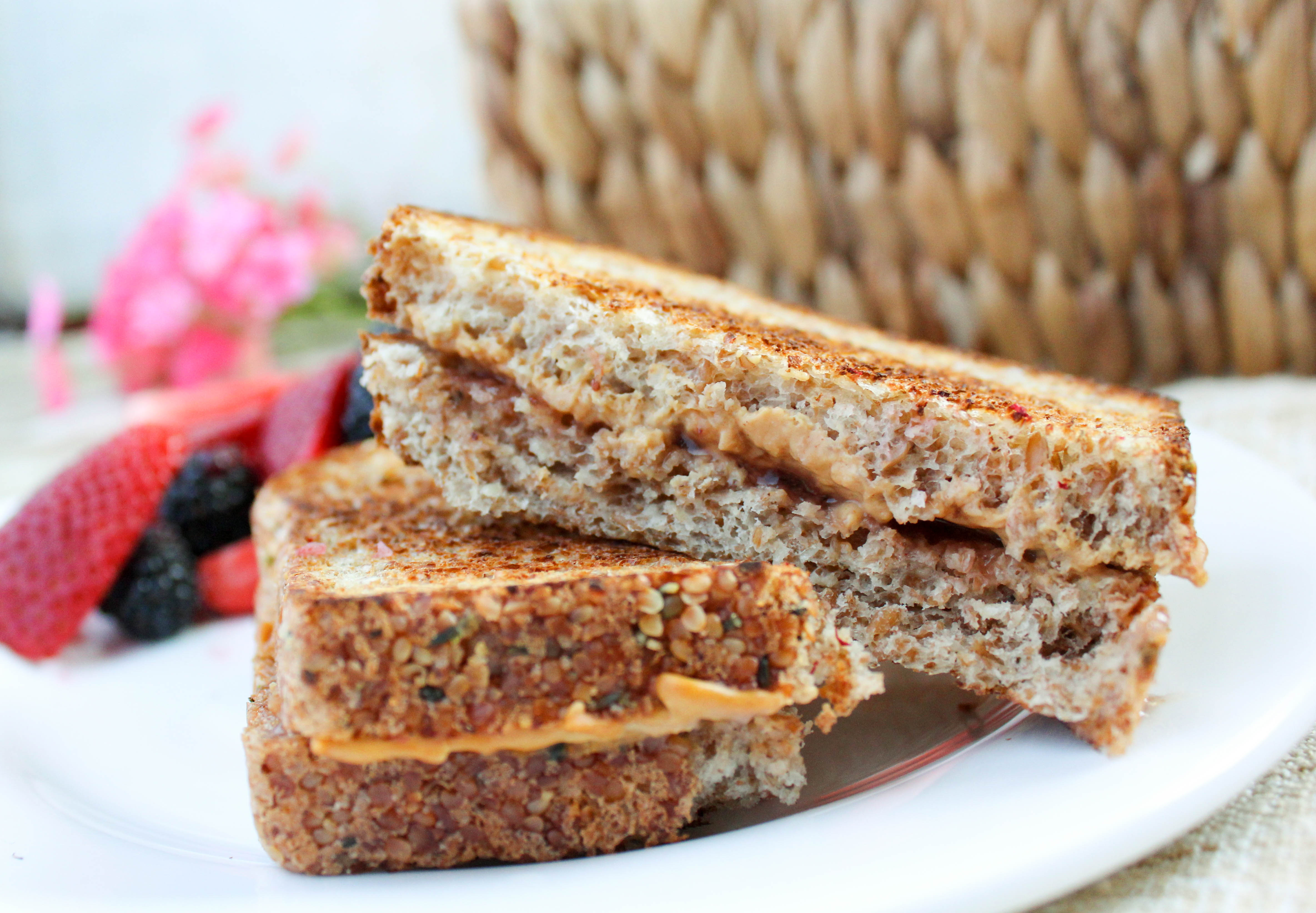 Grilled Peanut Butter and Jelly Sandwich (THM-E, Low Fat)