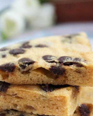 2 Minute Peanut Butter Chocolate Chip Cookie (Low Carb, Sugar Free, THM-S)