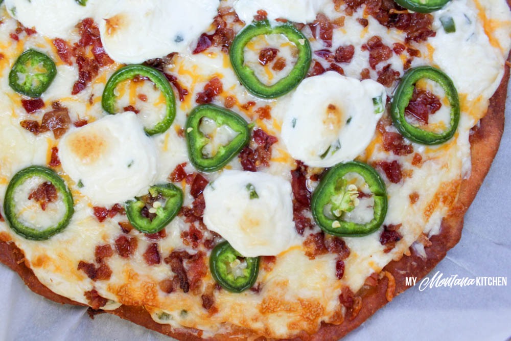 Low Carb Bacon Jalapeno Popper Pizza (THM-S)