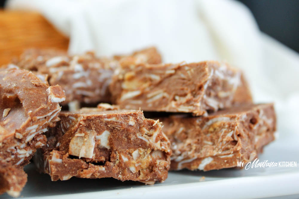 No-Bake Collagen Fudge Bars (Low Carb, Sugar Free, THM-S)