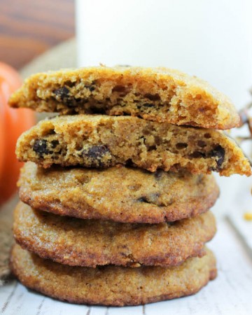 Pumpkin Chocolate Chip Cookies (Low Carb, Sugar Free, Gluten Free, THM-S) #pumpkin #pumpkincookie #chocolatechipcookie #lowcarb #trimhealthymama #thms #sugarfree #healthycookie