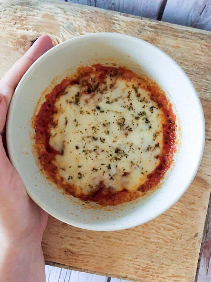 Easy Lunch Ideas - Pizza in a Bowl (THM, Low Carb) #trimhealthymama #thmlunch #quicklunch #easylunchideas