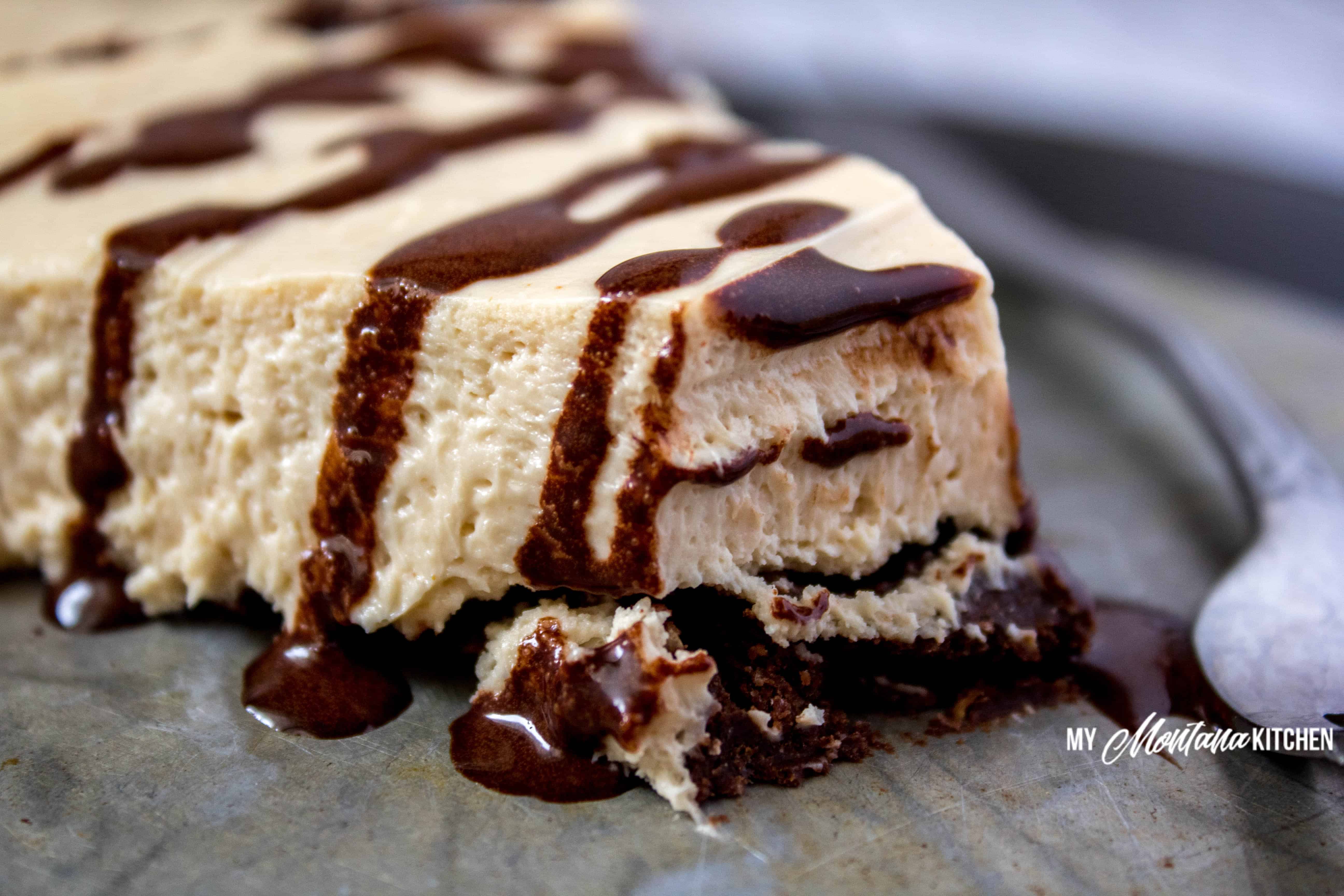 No Bake Low Carb Peanut Butter Pie (THM-S, Keto, Sugar Free, Gluten Free) #trimhealthymama #thm #lowcarb #keto #sugarfree #peanutbutter #chocolate #pie #peanutbutterpie