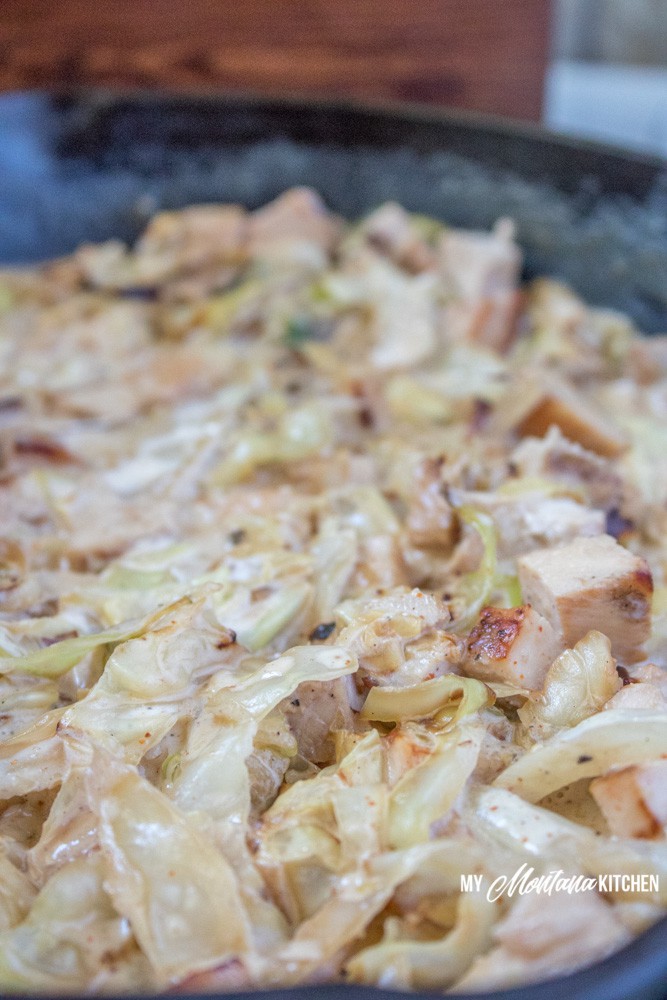 This Creamy Cajun Chicken and Cabbage tastes like a Cajun Alfredo. It is an easy low carb meal that can be made on your stovetop. Perfect for summer or any time you need an easy, quick meal idea. #trimhealthymama #thm #lowcarb #cajun #chicken #cabbage #glutenfree #chickenandcabbage #easydinner #healthymeal