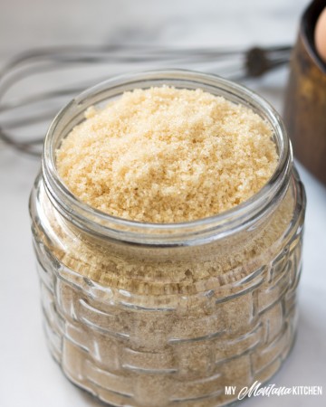 Try this sugar free brown sugar recipe that comes together in minutes! This low carb brown sugar alternative is perfect for low carb baking, THM treats, and even keto goodies. #sugarfreebrownsugar #lowcarbbrownsugar