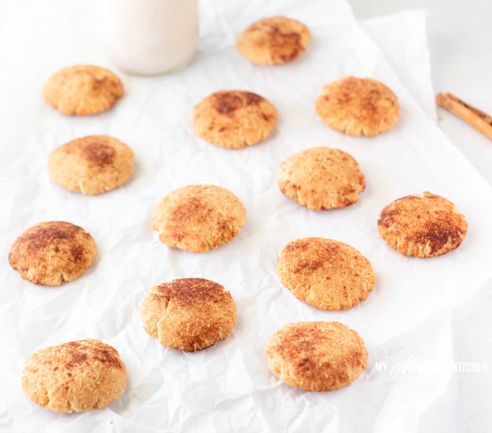 sugar free snickerdoodles on crinkled parchment paper