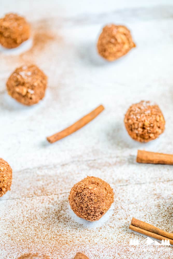 cinnamon dusted churro fat bombs