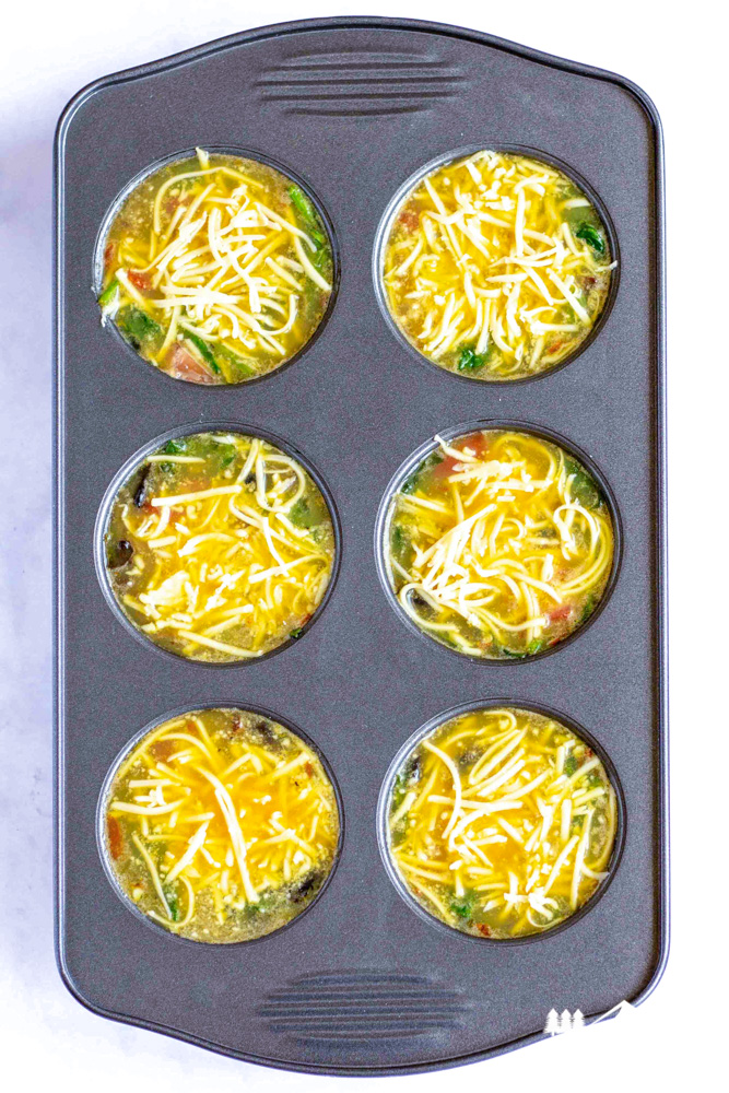 egg muffins in muffin tim