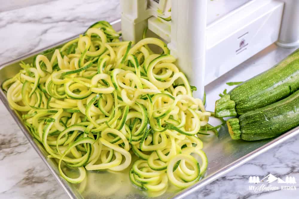 zucchini noodles and spiralizer