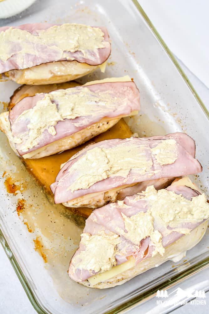 cooked chicken with ham and mustard sauce