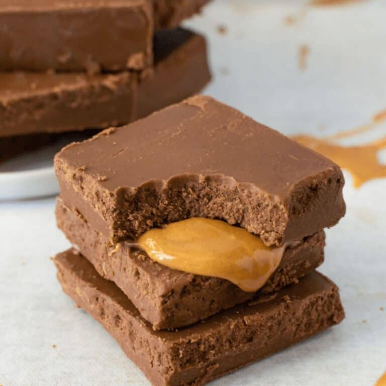 peanut butter & chocolate collagen fudge