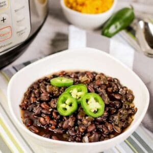 How to Cook Black Beans in a Pressure Cooker (Instant Pot)