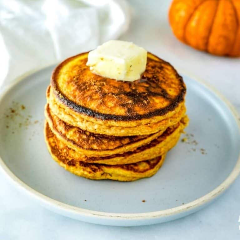 Keto Pumpkin Pancakes