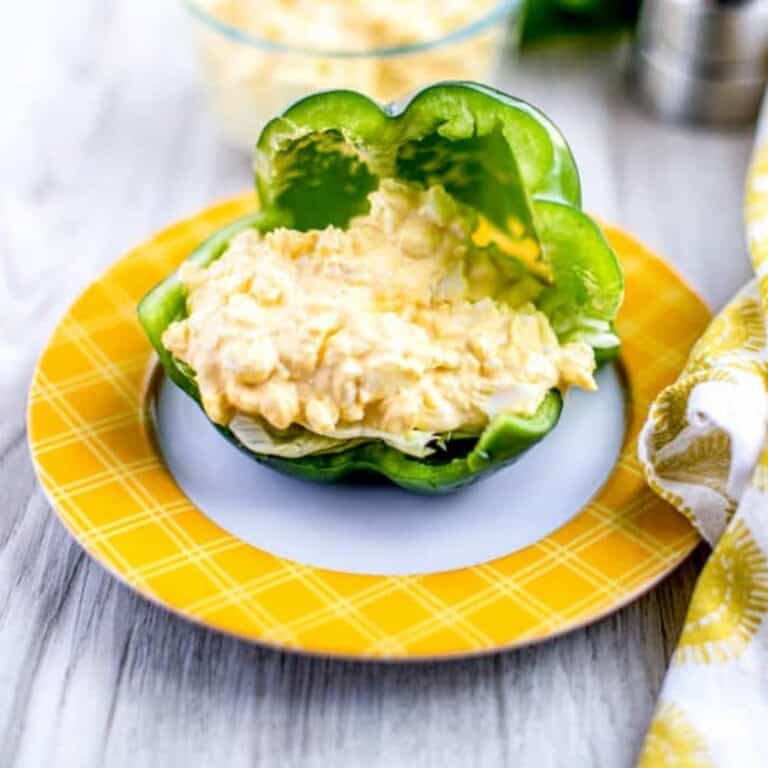 Low-Carb Egg Salad "Sandwiches"