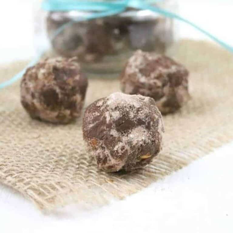 No Bake Peanut Butter and Chocolate Brownie Bites