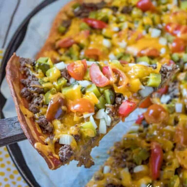 Low Carb Cheeseburger Pizza