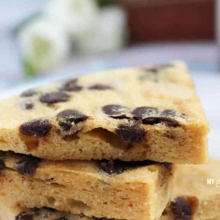 2 Minute Peanut Butter Chocolate Chip Cookie (Low Carb, Sugar Free, THM-S)