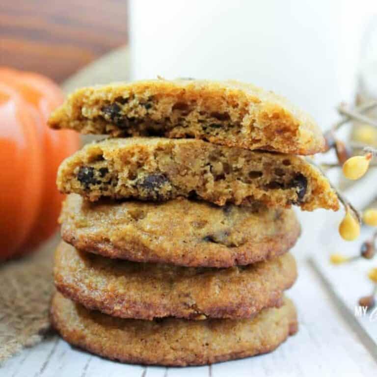 Pumpkin Chocolate Chip Cookies (Low Carb, Sugar Free, Gluten Free, THM-S) #pumpkin #pumpkincookie #chocolatechipcookie #lowcarb #trimhealthymama #thms #sugarfree #healthycookie
